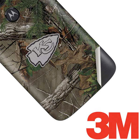 NFL Kansas City Chiefs Realtree Xtra Green Camo Moto E5 Play Skin